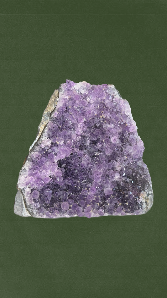 Rohamethyst – Natürlicher Heilstein für Schutz & Klarheit